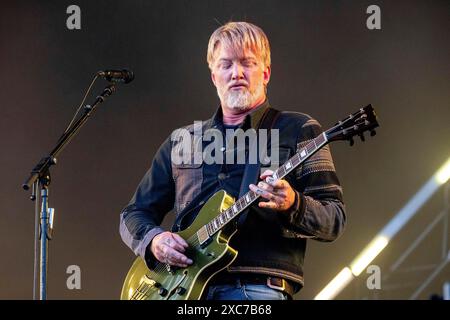 Adenau, 7. Juni 2024: Josh Homme aus Queens of the Stone Age spielt im Rock am Ring. Das Festival findet auf der Nürburgring-Rennstrecke statt Stockfoto