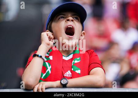 KÖLN, DEUTSCHLAND - 15. JUNI: Ungarischer Fan gähnt beim Spiel der Gruppe A - UEFA EURO 2024 zwischen Ungarn und der Schweiz im Kölner Stadion am 15. Juni 2024 in Köln. (Foto: Joris Verwijst/BSR Agency) Credit: BSR Agency/Alamy Live News Stockfoto