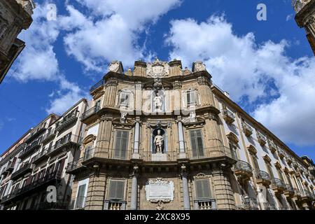 Sicily Villena Square, Quattro Canti in Palermo, Italien. Stockfoto