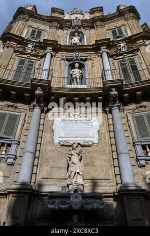 Sicily Villena Square, Quattro Canti in Palermo, Italien. Stockfoto