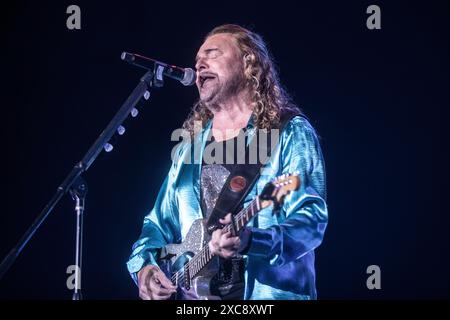 Maná Auftritt im Palau Sant Jordi, Barcelona 09. Juni 2024. Fotograf: Ale Espaliat Stockfoto
