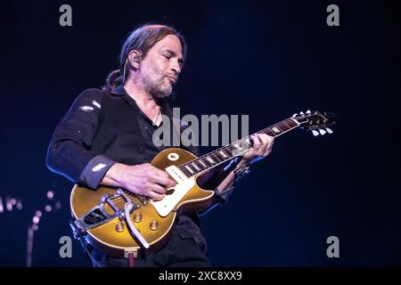 Maná Auftritt im Palau Sant Jordi, Barcelona 09. Juni 2024. Fotograf: Ale Espaliat Stockfoto