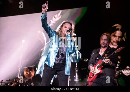 Maná Auftritt im Palau Sant Jordi, Barcelona 09. Juni 2024. Fotograf: Ale Espaliat Stockfoto