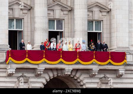 London, Großbritannien. 15. Juni 2024. Mitglieder der königlichen Familie auf dem Balkon des Buckingham Palace während der offiziellen Geburtstagsparade des Königs. Anrede: Andrea Domeniconi/Alamy Live News Stockfoto