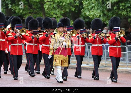 London, Großbritannien. Juni 20224. Das Militär nimmt an der Zeremonie „Trooping of the Colour“ für die Geburtstagsparade des Königs Teil, die heute in London stattfindet. Quelle: Ed Brown/Alamy Live News Stockfoto