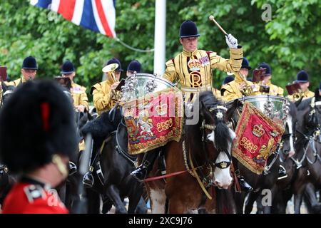 London, Großbritannien. Juni 20224. Das Militär nimmt an der Zeremonie „Trooping of the Colour“ für die Geburtstagsparade des Königs Teil, die heute in London stattfindet. Quelle: Ed Brown/Alamy Live News Stockfoto