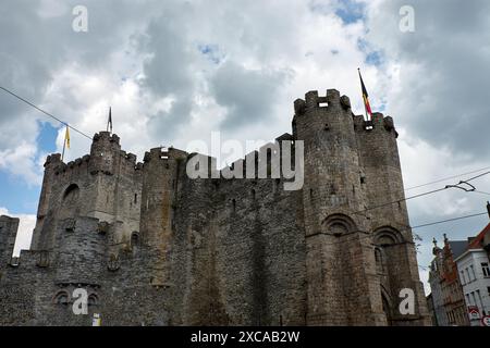 GENT, BELGIEN; Juni 2024; mittelalterliches Schloss Gravesteen in Gent, Belgien. Stockfoto