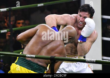 Sao Paulo, Brasilien. Juni 2024. São PAULO, BRASILIEN – 16. JUNI: Chael Sonnen schlägt Anderson Silva bei der Spaten Fight Night-Veranstaltung im Komplexo Tempo am 16. Juni 2024 in Sao Paulo, Brasilien. (Foto: Leandro Bernardes/PxImages) Credit: PX Images/Alamy Live News Stockfoto