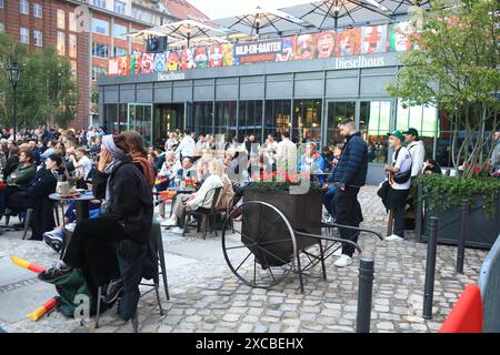 EM-Public-Viewing EM-Eröffnungsspiel Deutschland vs. Schottland im Berliner Telegraphenamt. Berlin, 14.06.2024 Stockfoto