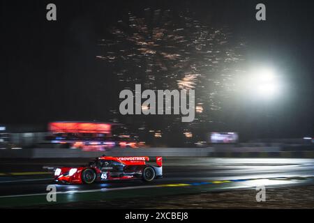 Le Mans, Frankreich. Juni 2024. 45 KURTZ George (usa), BRAUN Colin (usa), CATSBURG Nicky (nld), CrowdStrike Racing von APR, Oreca 07 - Gibson #45, LMP2 pro/AM, Action während der 24 Stunden von Le Mans 2024, 4. Runde der FIA World Endurance Championship 2024, auf dem Circuit des 24 Heures du Mans. Credit: Independent Photo Agency/Alamy Live News Credit: Independent Photo Agency/Alamy Live News Stockfoto