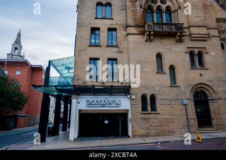 Leeds England: 2. Juni 2024: Blick auf die Leeds O2 Academy, ein Musiklokal in einem historischen Gebäude. Stockfoto