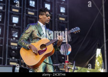 Manchester, USA. Juni 2024. Jon Batiste während des Bonnaroo Music and Arts Festivals am 15. Juni 2024 in Manchester, Tennessee (Foto: Daniel DeSlover/SIPA USA) Credit: SIPA USA/Alamy Live News Stockfoto