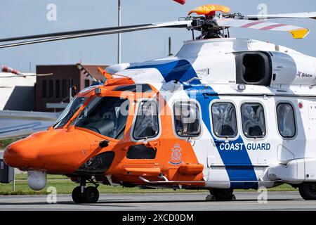 Niederlande Coastguard AgustaWestland AW189 mit Registrierung PH-SAR in den Helder, Niederlande Stockfoto