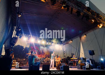 Wien, Österreich. August 2012. Konzert mit Cloud Tissa und Didier Uwayo in Wien Stockfoto