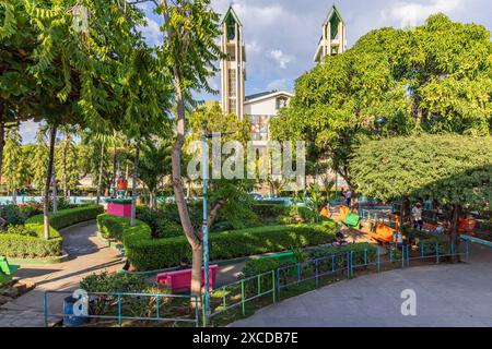 Juilgalpa, Nicaragua - 13. März 2024: Im Innern der Juilgalpa-Kathedrale Himmelfahrt der katholischen Dame entlang des zentralen Parks in Juilgalpa Hauptstadt Chontales Departement Nicaragua Stockfoto