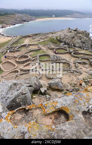 Ruinen der menschlichen Siedlung von Castro de Nähe, in der Nähe von Porto Do Son, A Coruña Provinz, Galizien, Spanien. Stockfoto