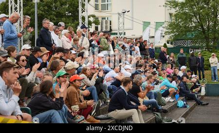 Halle Westf, Westfalen, Deutschland. Juni 2024. Impressionen beim Tennisschauen während der 31. TERRA WORTMANN OPEN, ATP500 - Herren Tennis (Bild: © Mathias Schulz/ZUMA Press Wire) NUR REDAKTIONELLE VERWENDUNG! Nicht für kommerzielle ZWECKE! Stockfoto