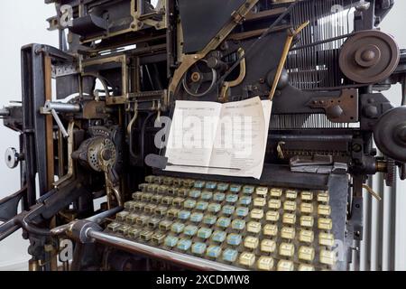 Alte Satzmaschine, Typografie Stockfoto