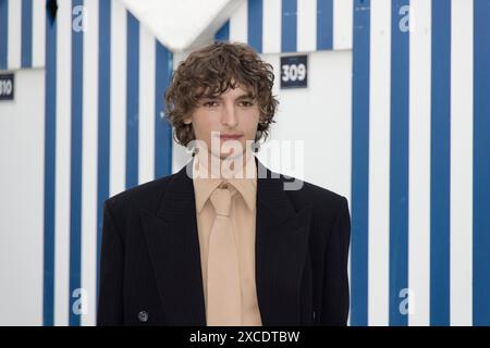 Cabourg, Frankreich. Juni 2024. Vassili Schneider besucht am 15. Juni 2024 das 38. Cabourg Film Festival in Cabourg, Frankreich. Quelle: Bernard Menigault/Alamy Live News Stockfoto
