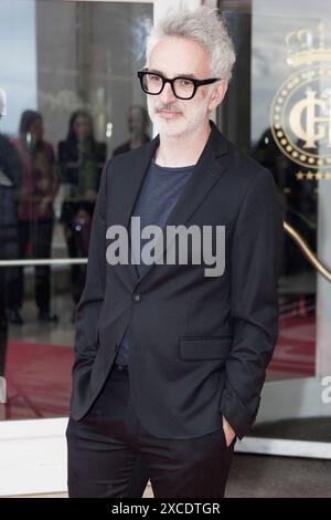 Cabourg, Frankreich. Juni 2024. Vincent Delerm besucht am 15. Juni 2024 das 38. Cabourg Film Festival in Cabourg, Frankreich. Quelle: Bernard Menigault/Alamy Live News Stockfoto