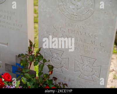 Grab von Captain Noel G. Chavasse V.C. & Bar, M.C., auf dem Brandhoek New Military Cemetery Stockfoto