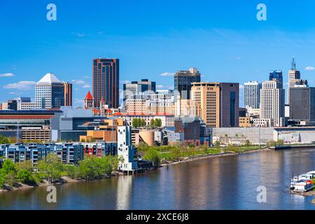 Die Skyline der Innenstadt von St. Paul, Minnesota, USA am Mississippi River. Stockfoto