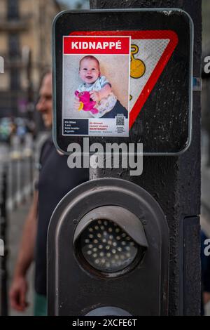 ENTFÜHRT! PLACE DE LA MADELEINE PARIS FRANKREICH Stockfoto