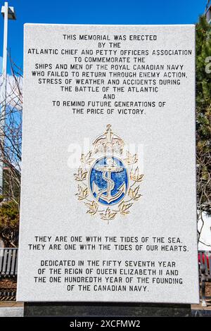 Denkmal der Atlantic Chief and Petty Officers Association an der Uferpromenade in Halifax, Nova Scotia, Kanada Stockfoto