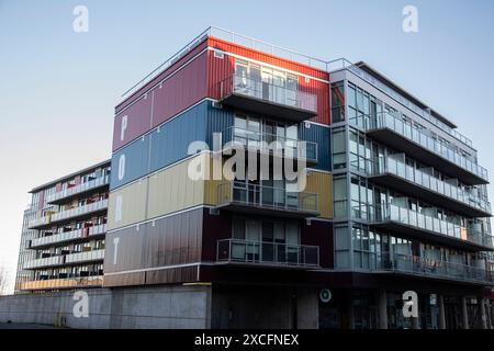 Southport Apartmentgebäude ähnelt Schiffscontainern an der Barrington Street in Halifax, Nova Scotia, Kanada Stockfoto