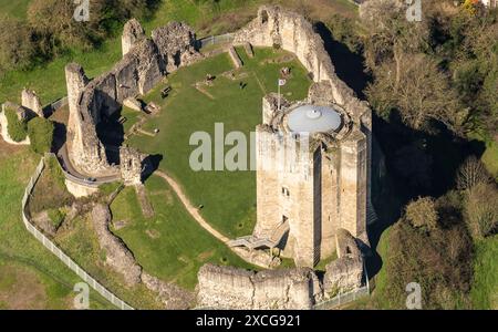 Luftbild von Conisburgh Castle aus 1500 Fuß Stockfoto