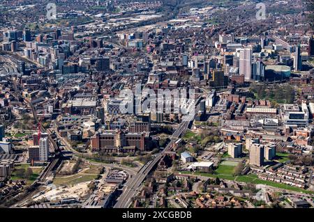 Luftbild des Stadtzentrums von Leeds aus 1500 Fuß Stockfoto