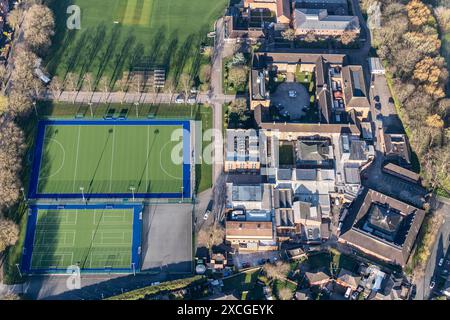 Luftbild der Manchester Grammar School for Boys, aufgenommen aus 1500 Fuß Stockfoto