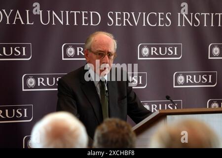 Ehemaliger britischer Verteidigungsminister Malcolm Rifkind bei RUSI, London, Vereinigtes Königreich Stockfoto