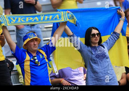 München Football Arena, München, Deutschland. Juni 2024. Euro 2024 Group E Fußball, Rumänien gegen die Ukraine; Ukraine Fans Credit: Action Plus Sports/Alamy Live News Stockfoto