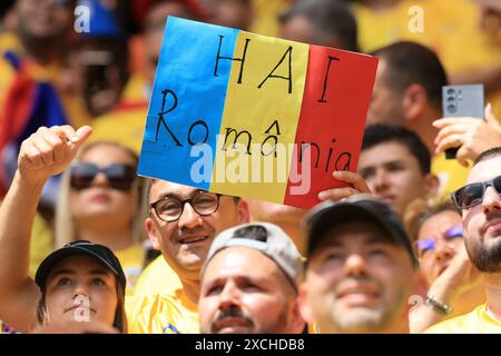 München Football Arena, München, Deutschland. Juni 2024. Euro 2024 Group E Fußball, Rumänien gegen die Ukraine; rumänische Fans Credit: Action Plus Sports/Alamy Live News Stockfoto