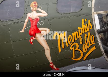 Boeing B-17F Flying Fortress 'Memphis Belle', Duxford Airfield, Cambridgeshire, Großbritannien Stockfoto