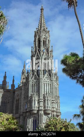 Pfarrkirche San Juan Bautista, auch bekannt als Kathedrale von Arucas, auf den Kanarischen Inseln Stockfoto