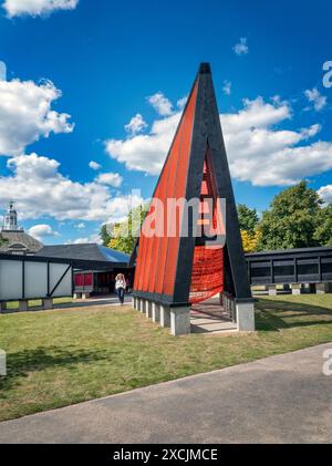 Der Serpentine Pavillon „Mass Studies“ von Minsuk Cho Stockfoto