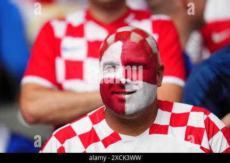 München, Deutschland. Juni 2024. Während des UEFA Euro 2024-Spiels zwischen Deutschland und Schottland, Gruppe A, DATE 1, spielten Kroatien Fans am 14. Juni 2024 im Allianz Arena Stadion in München. (Foto: Bagu Blanco/SIPA USA) Credit: SIPA USA/Alamy Live News Stockfoto
