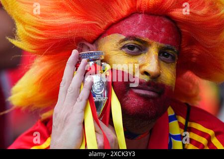 München, Deutschland. Juni 2024. Während des Spiels der UEFA Euro 2024 zwischen Deutschland und Schottland, Gruppe A, DATE 1, spielten die spanischen Fans am 14. Juni 2024 im Allianz Arena Stadion in München. (Foto: Bagu Blanco/SIPA USA) Credit: SIPA USA/Alamy Live News Stockfoto