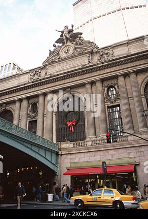 New Yorker Stadtansichten, urbane Landschaften, Straßenszenen, Jahr 2000 Stockfoto