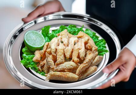 Paniertes und frittiertes Fischfilet Stockfoto