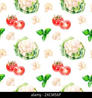 Erstellen Sie ein künstlerisches Muster mit handgezeichnetem Blumenkohl, Tomate und Basilikum in einem farbenfrohen Design Stockfoto