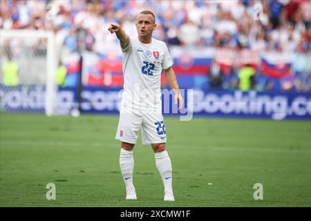 Frankfurt Am Main, Deutschland. Juni 2024. Stanislav Lobotka aus der Slowakei gibt Gesten während des Gruppenspiels der UEFA EURO 2024 zur Fußball-Europameisterschaft E zwischen Belgien und der Slowakei in der Frankfurter Arena. Ergebnis : Slowakei 1 : 0 Belgien Credit: SOPA Images Limited/Alamy Live News Stockfoto