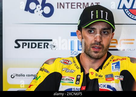 Misano Adriatico, Italien. Juni 2024. Andrea Iannone vom Team Goeleven mit Ducati Panigale V4R während der FIM SBK Superbike World Championship Pirelli Emilia-Romagna Round - Box and Pit Lane auf dem Misano World Circuit. (Foto: Fabrizio Carabelli/SOPA Images/SIPA USA) Credit: SIPA USA/Alamy Live News Stockfoto