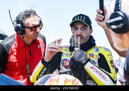 Misano Adriatico, Italien. Juni 2024. Andrea Iannone vom Team Goeleven mit Ducati Panigale V4R während der FIM SBK Superbike World Championship Pirelli Emilia-Romagna Round - Box and Pit Lane auf dem Misano World Circuit. (Foto: Fabrizio Carabelli/SOPA Images/SIPA USA) Credit: SIPA USA/Alamy Live News Stockfoto