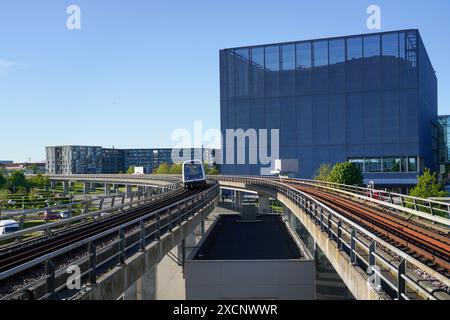 U-Bahn bei Danish Broadcasting Corporation, Danmarks Radio, DR Konzerthalle in Ørestad, Amager, Kopenhagen, Dänemark Stockfoto