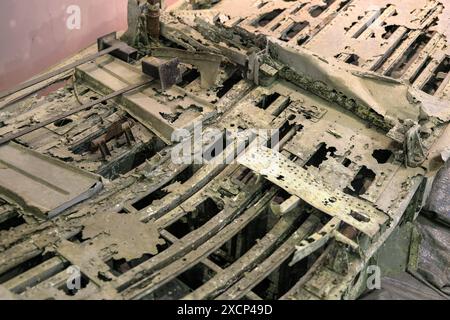 Vintage kaputte Teile des Flugzeugs aus dem Crashflugzeug. Stockfoto