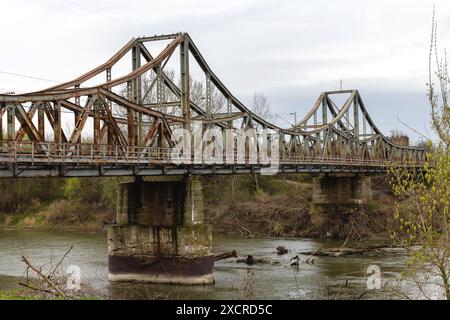 Pozarevac, Serbien - 14. März 2024: Alte Rusteiserne Ljubichevo-Brücke Über Den Großen Morava-Fluss. Stockfoto