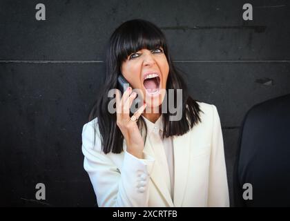 London, UK, 12. Mai 2024. Claudia Winkleman kommt bei den BAFTA Television Awards 2024, Royal Festival Hall, London, UK Stockfoto